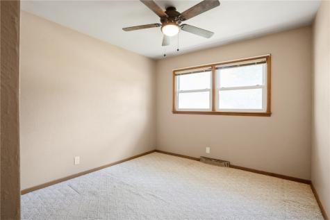 3624 Bel Air Drive SE Cedar Rapids IA 52403