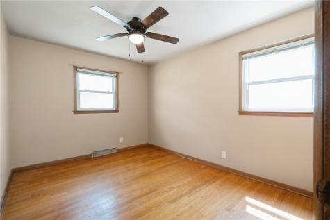 3624 Bel Air Drive SE Cedar Rapids IA 52403