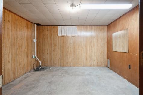 3624 Bel Air Drive SE Cedar Rapids IA 52403