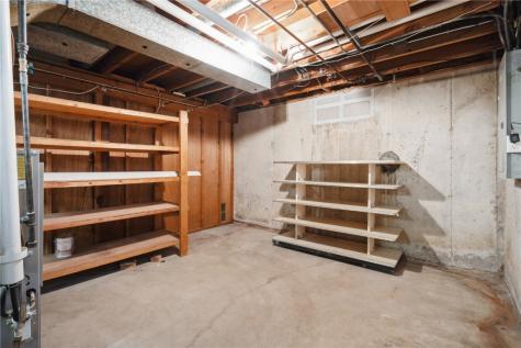 3624 Bel Air Drive SE Cedar Rapids IA 52403