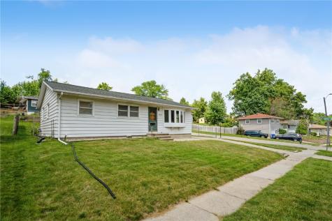 3624 Bel Air Drive SE Cedar Rapids IA 52403