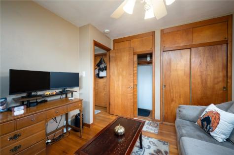 1117 Crestview SE Cedar Rapids IA 52403
