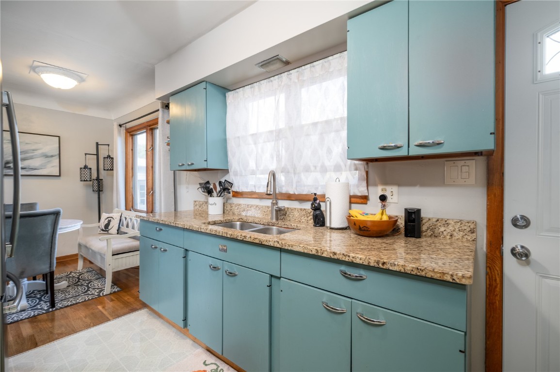 1117 Crestview SE Cedar Rapids IA 52403