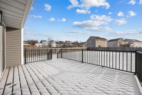 3425 Falcon View Road SW Cedar Rapids IA 52404