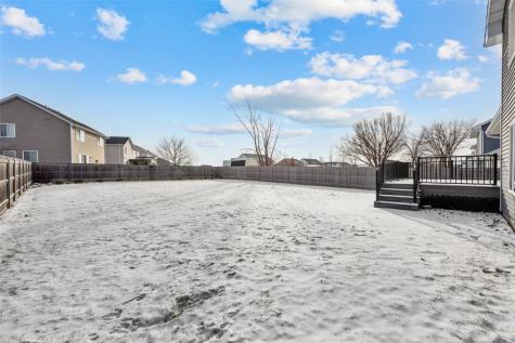 3425 Falcon View Road SW Cedar Rapids IA 52404