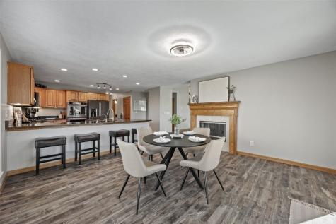 5510 Hunters Ridge Court Marion IA 52302