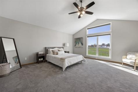 5510 Hunters Ridge Court Marion IA 52302