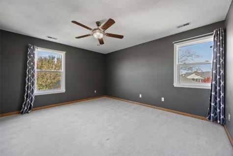 5510 Hunters Ridge Court Marion IA 52302