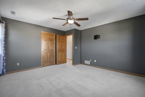 5510 Hunters Ridge Court Marion IA 52302