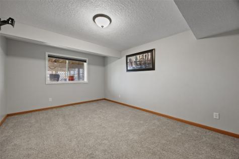 5510 Hunters Ridge Court Marion IA 52302