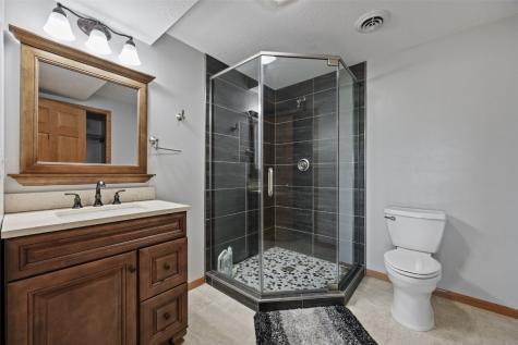 5510 Hunters Ridge Court Marion IA 52302