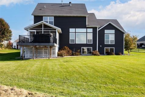 5510 Hunters Ridge Court Marion IA 52302