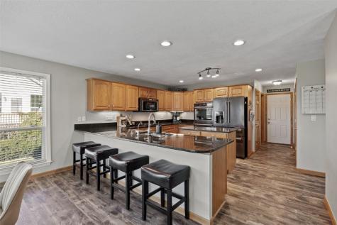 5510 Hunters Ridge Court Marion IA 52302
