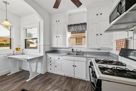 115 17th Street SW Cedar Rapids IA 52404