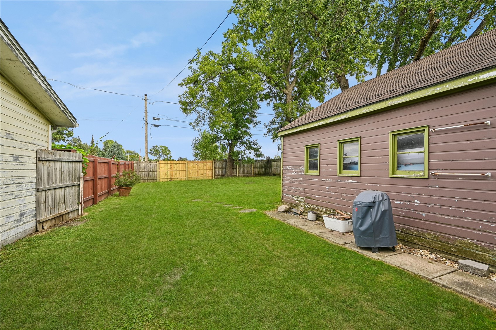 115 17th Street SW Cedar Rapids IA 52404