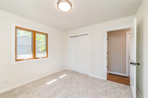 4629 Danbury Street NE Cedar Rapids IA 52402