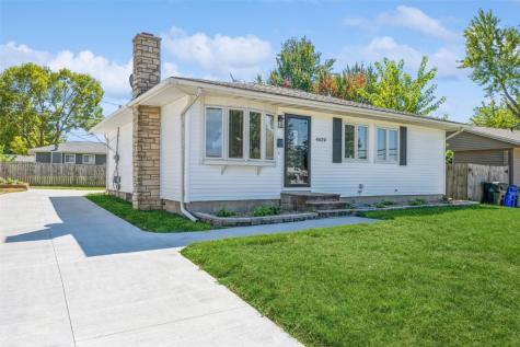 4629 Danbury Street NE Cedar Rapids IA 52402