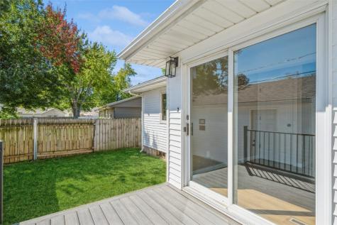 4629 Danbury Street NE Cedar Rapids IA 52402