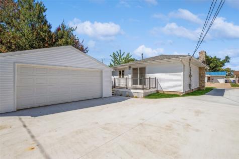 4629 Danbury Street NE Cedar Rapids IA 52402