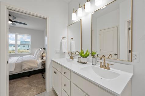 229 Mccarran Avenue NE Cedar Rapids IA 52402