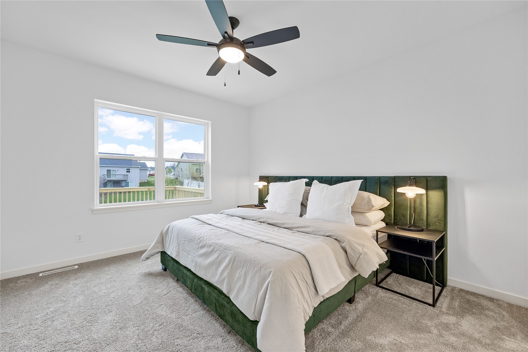 229 Mccarran Avenue NE Cedar Rapids IA 52402