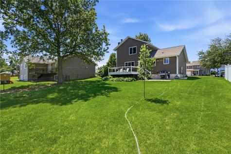 7418 Mallard Court NE Cedar Rapids IA 52402