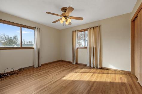 2790 15th Avenue Marion IA 52302