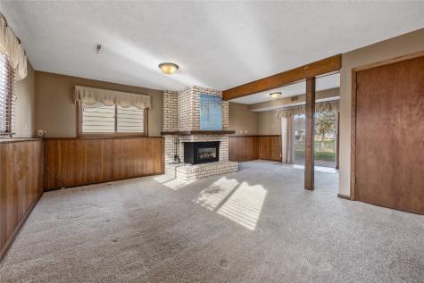2790 15th Avenue Marion IA 52302