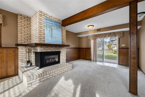 2790 15th Avenue Marion IA 52302