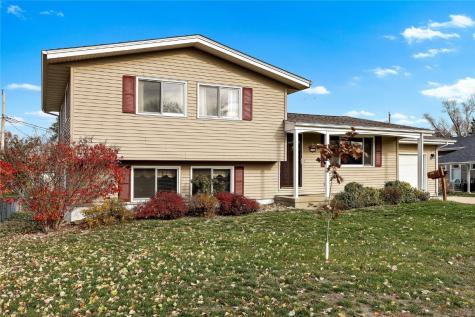 2790 15th Avenue Marion IA 52302