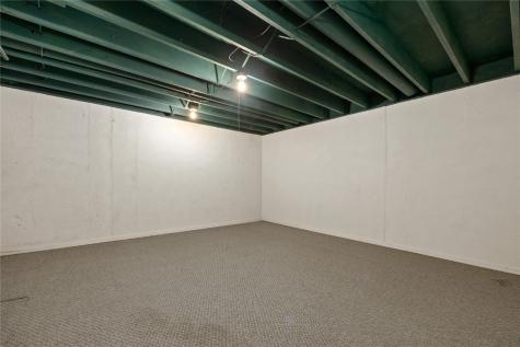 2790 15th Avenue Marion IA 52302