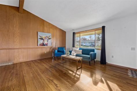 2790 15th Avenue Marion IA 52302