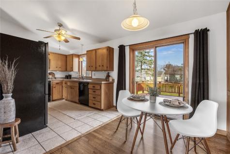 2790 15th Avenue Marion IA 52302