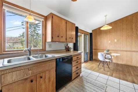 2790 15th Avenue Marion IA 52302