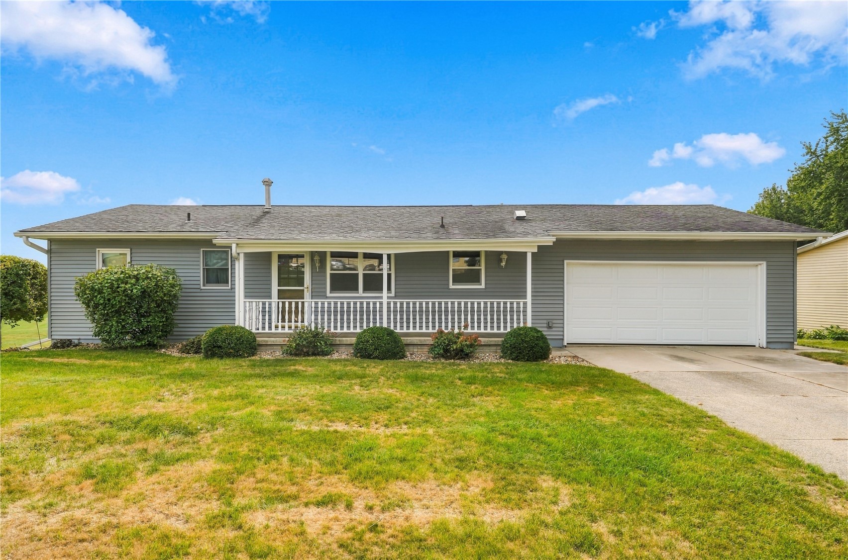 203 N Mcnamara Drive Anamosa IA 52205