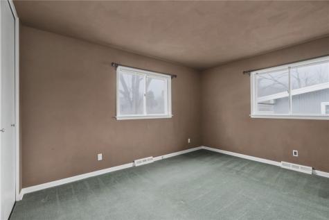 3831 Tomahawk Trail SE Cedar Rapids IA 52403