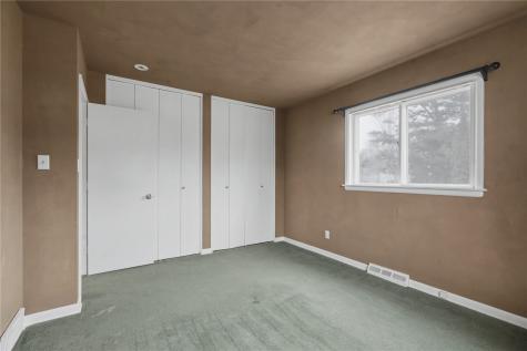 3831 Tomahawk Trail SE Cedar Rapids IA 52403