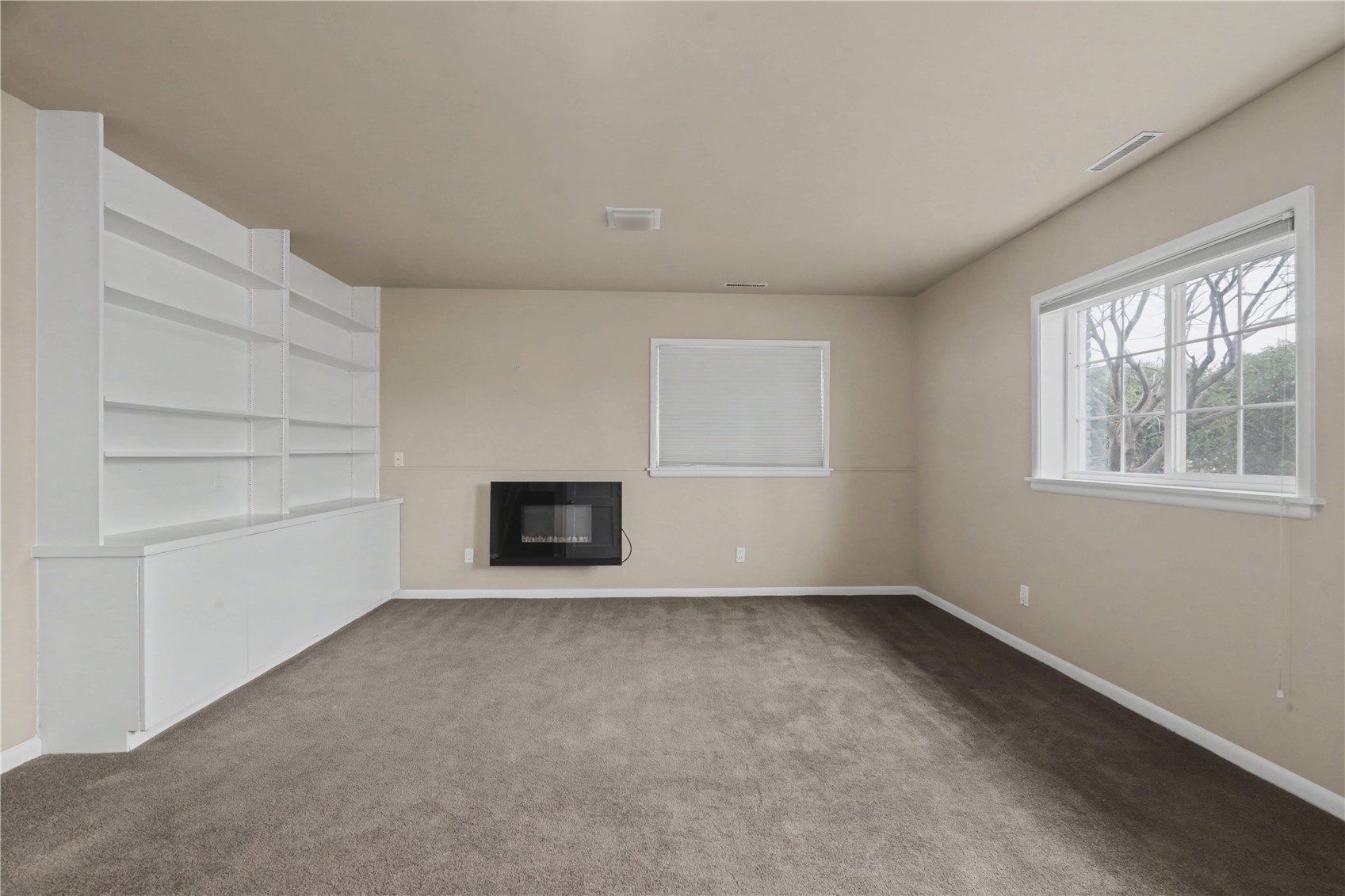 3831 Tomahawk Trail SE Cedar Rapids IA 52403