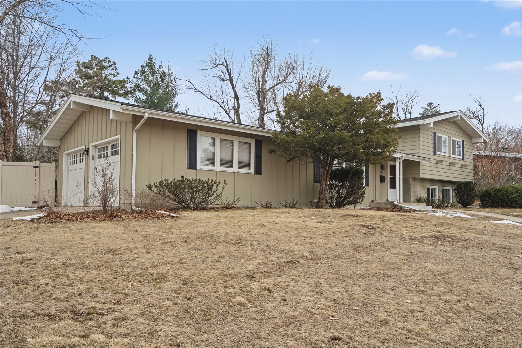 3831 Tomahawk Trail SE Cedar Rapids IA 52403