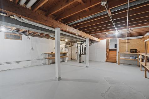 3831 Tomahawk Trail SE Cedar Rapids IA 52403