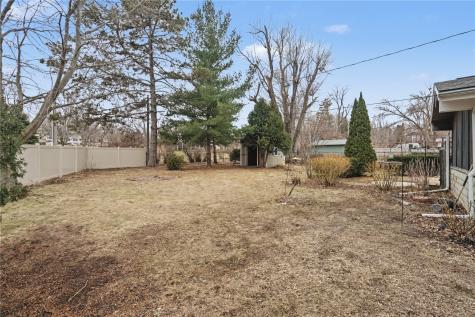 3831 Tomahawk Trail SE Cedar Rapids IA 52403