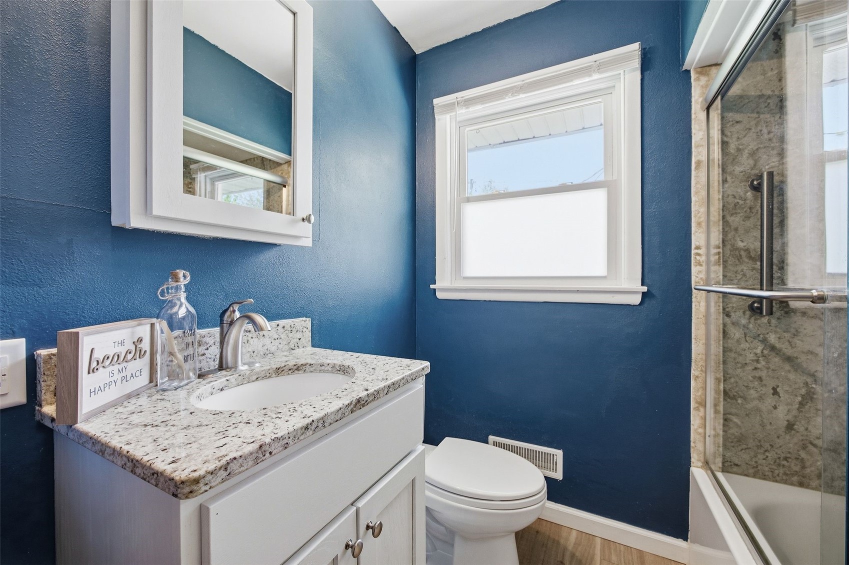 2906 Russell Drive NE Cedar Rapids IA 52402