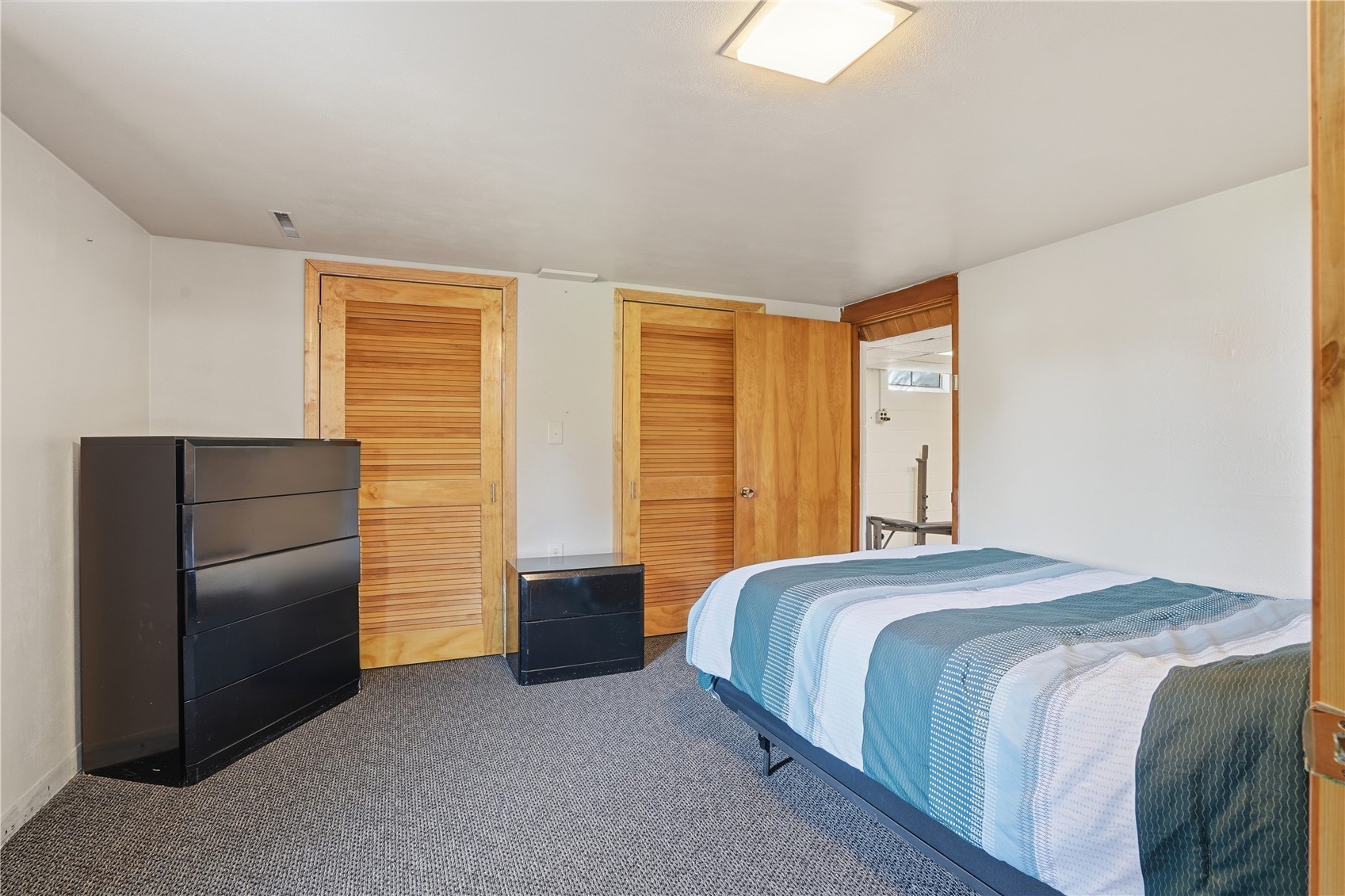210 N 3 Street Hazleton IA 50641