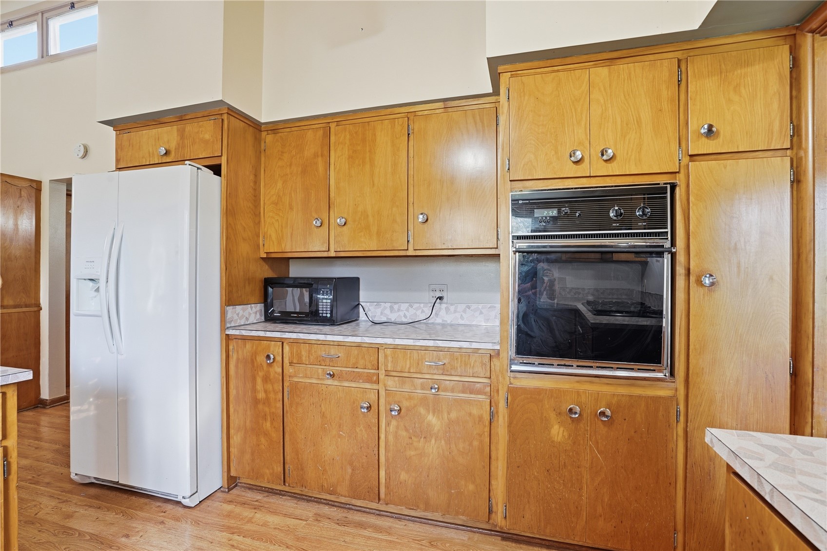 210 N 3 Street Hazleton IA 50641