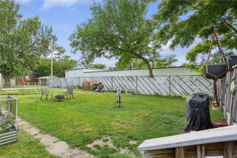 1129 16th Avenue SW Cedar Rapids IA 52404