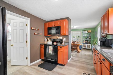 1129 16th Avenue SW Cedar Rapids IA 52404