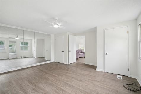 395 S Troy Road Robins IA 52328