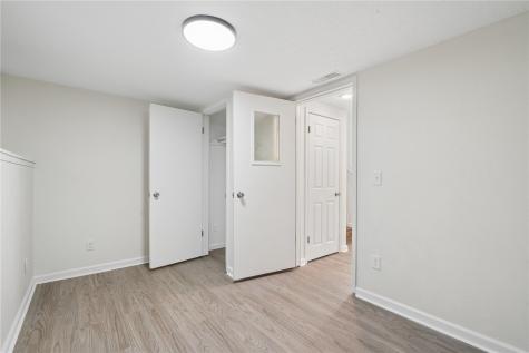 395 S Troy Road Robins IA 52328