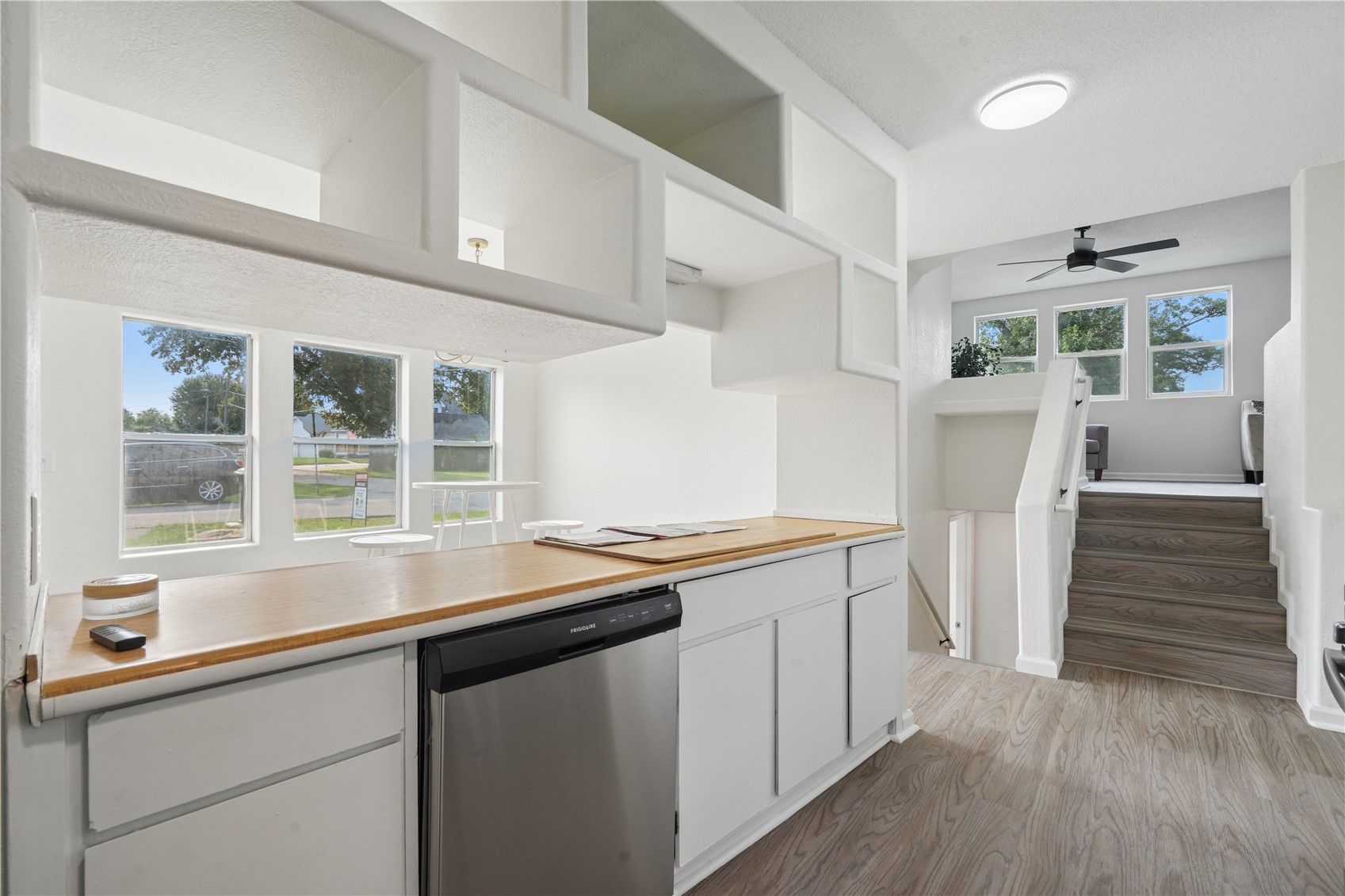 395 S Troy Road Robins IA 52328
