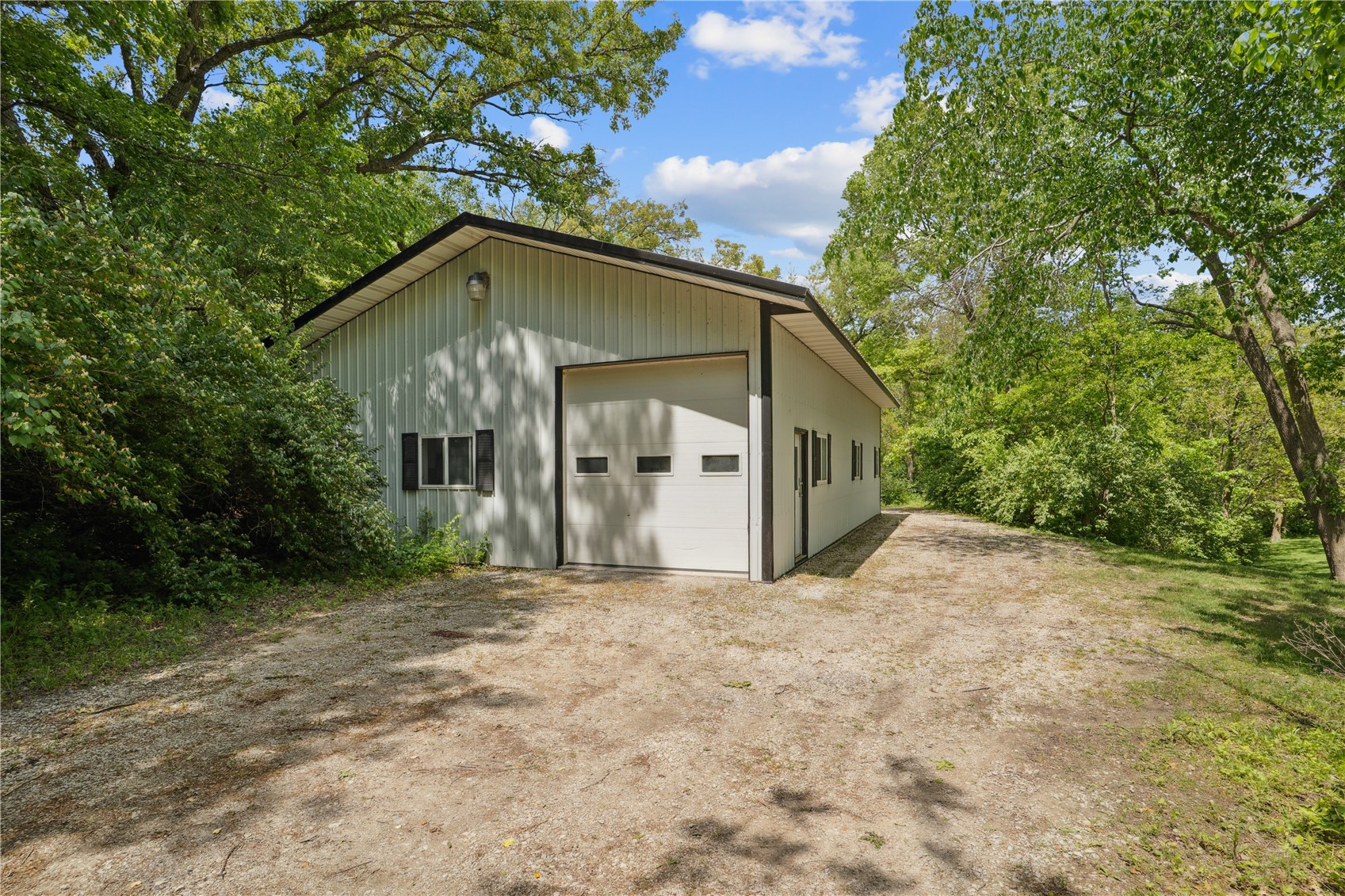 2545 F52 Trail Parnell IA 52325